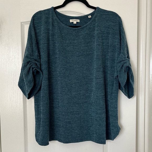 Max Studio Cozy Teal Top - 1X - Picture 1 of 8